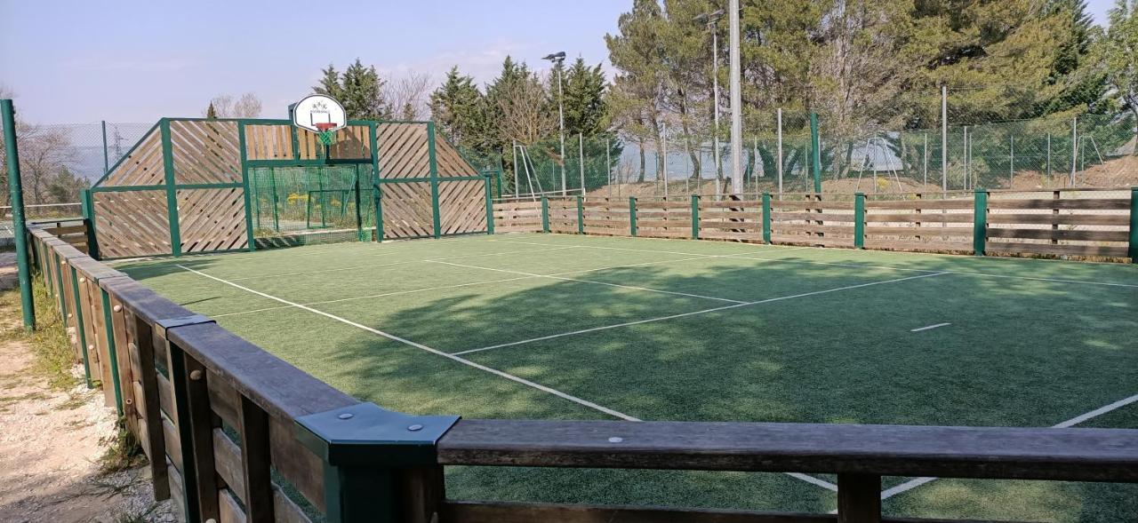 מאלמור Charmant T2 Climatise Avec Belle Vue , Golf De Pont-Royal מראה חיצוני תמונה