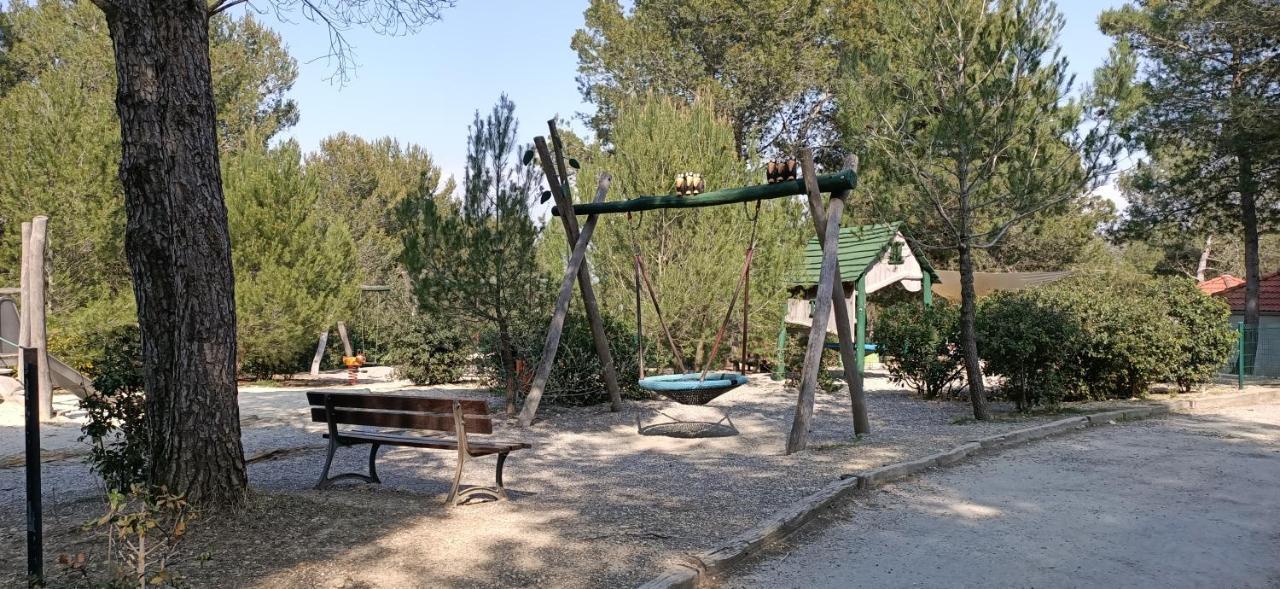 מאלמור Charmant T2 Climatise Avec Belle Vue , Golf De Pont-Royal מראה חיצוני תמונה